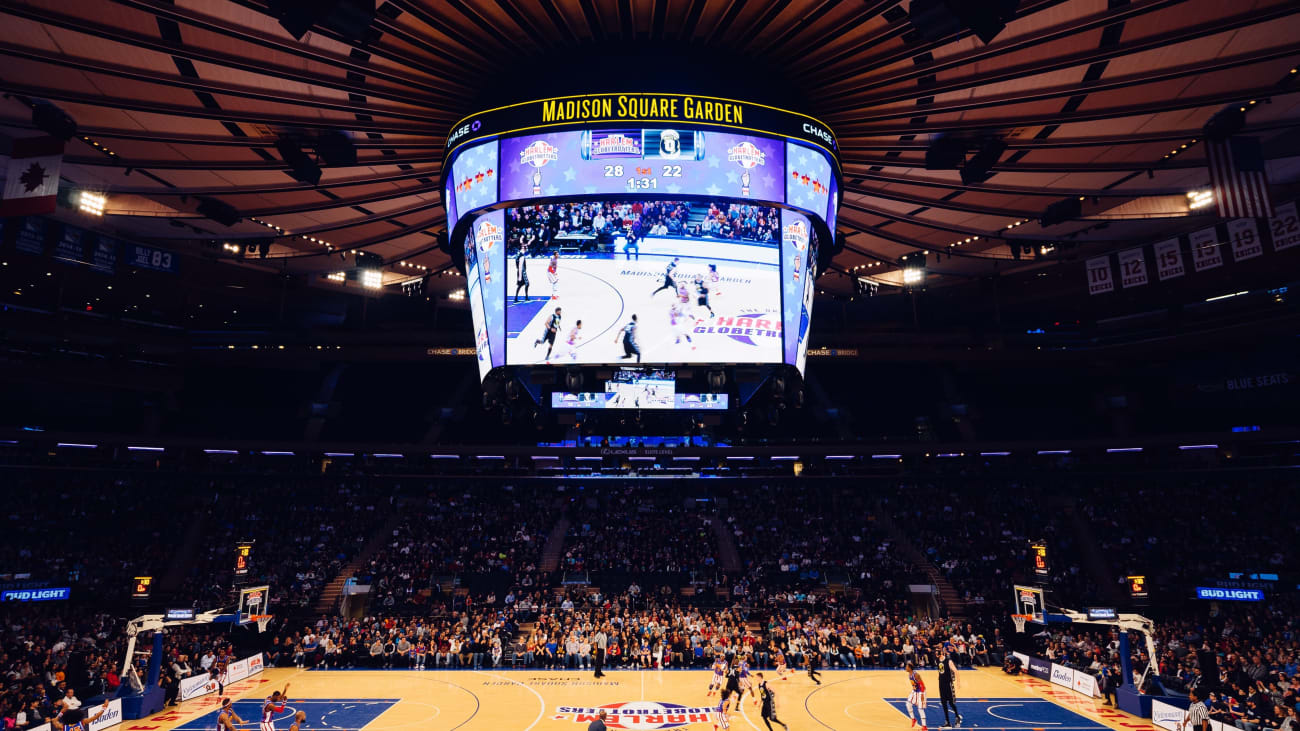 L'intérieur du Madison Square Garden pendant un match de basket